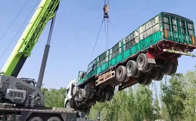 莫力达瓦达斡尔族自治旗道路脱困救援案例